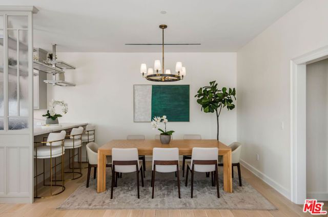 15225 Palisades Village Lane 206, Pacific Palisades (los Angeles), CA 90272
