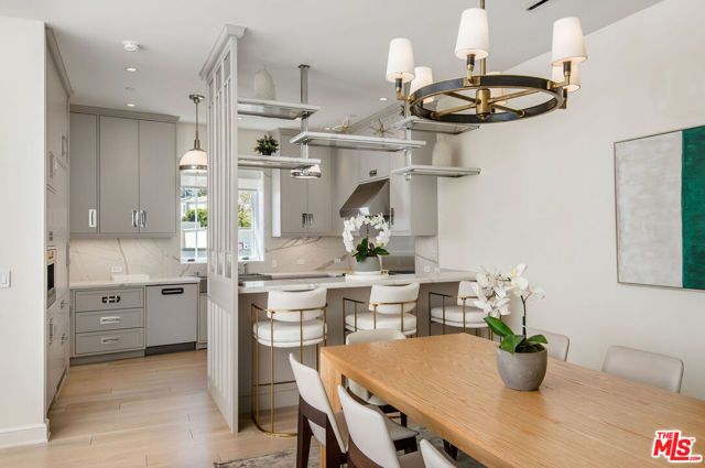 15225 Palisades Village Lane 206, Pacific Palisades (los Angeles), CA 90272