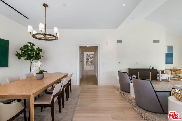 15225 Palisades Village Lane 206, Pacific Palisades (los Angeles), CA 90272