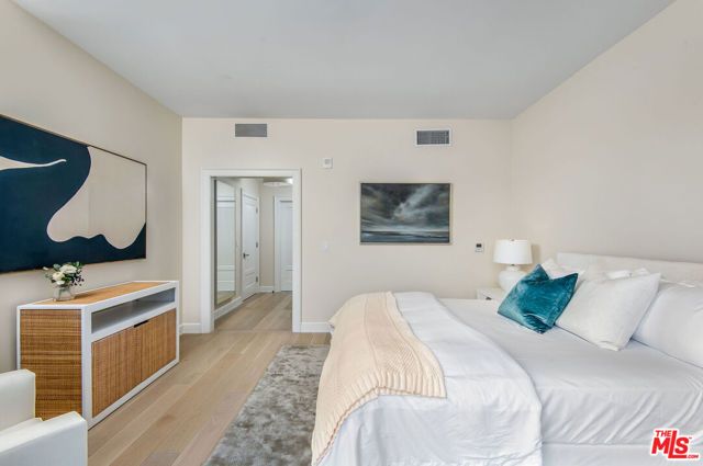 15225 Palisades Village Lane 206, Pacific Palisades (los Angeles), CA 90272
