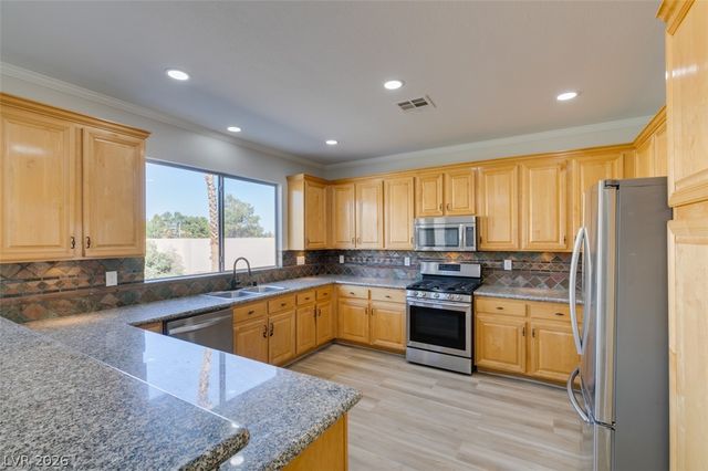 890 Sebastiani Court, Las Vegas, NV 89123