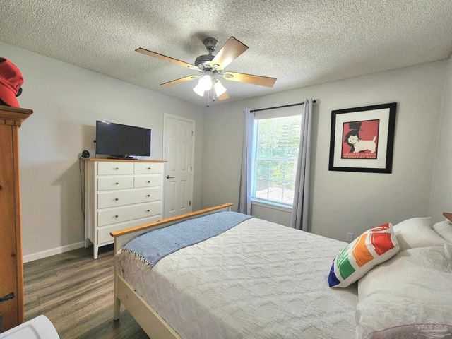 589 Bobwhite Pl, Pensacola, FL 32514