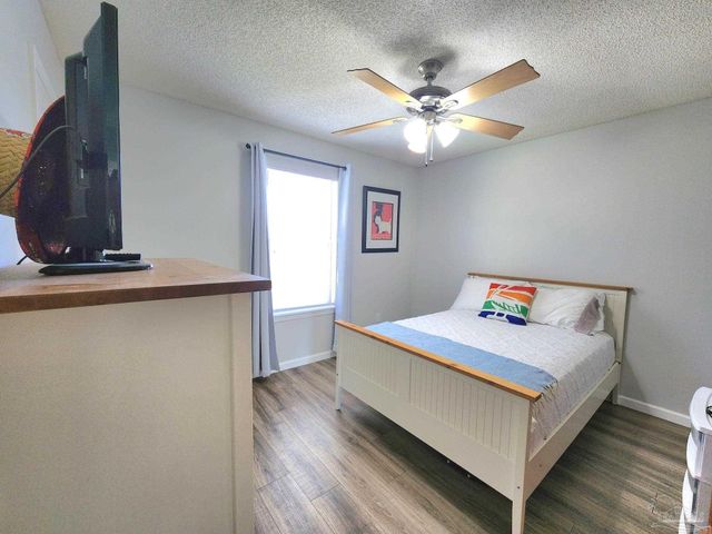 589 Bobwhite Pl, Pensacola, FL 32514