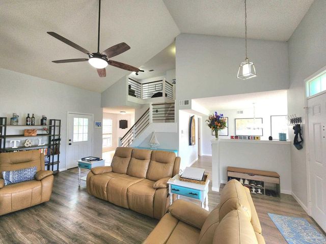 589 Bobwhite Pl, Pensacola, FL 32514