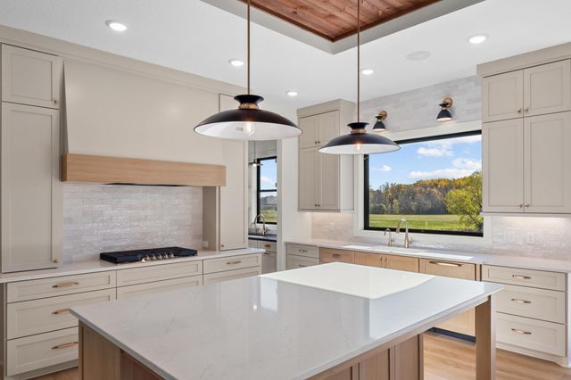 6231 County Road 11, Independence, MN 55359