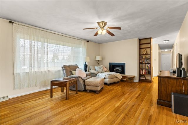 37 Janet Terrace, New Hartford, NY 13413