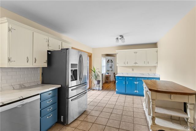 37 Janet Terrace, New Hartford, NY 13413