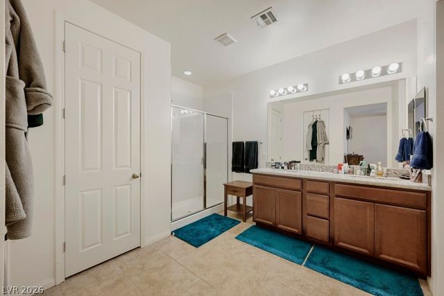5665 Silver Cascade Avenue, Las Vegas, NV 89131