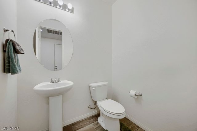 5665 Silver Cascade Avenue, Las Vegas, NV 89131