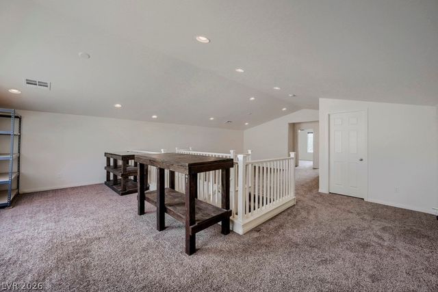 5665 Silver Cascade Avenue, Las Vegas, NV 89131