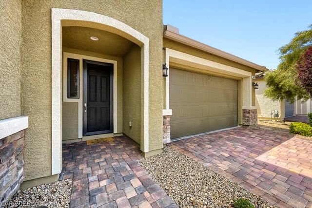 5665 Silver Cascade Avenue, Las Vegas, NV 89131