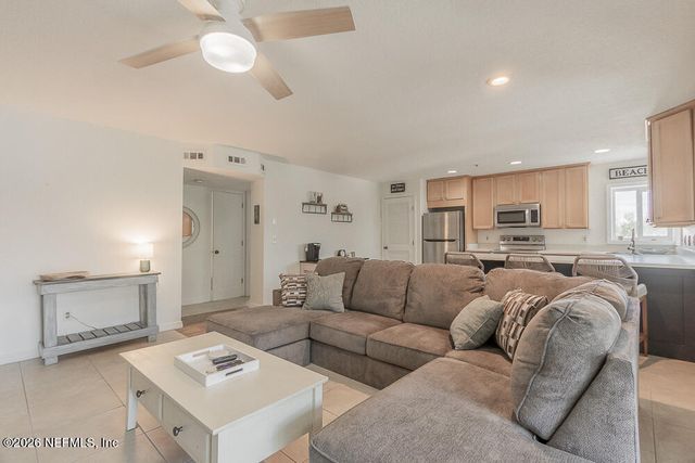 210 11TH Avenue N 208, Jacksonville Beach, FL 32250