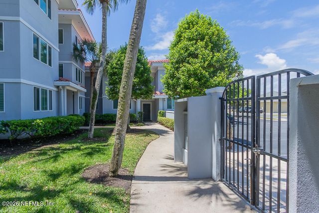 210 11TH Avenue N 208, Jacksonville Beach, FL 32250