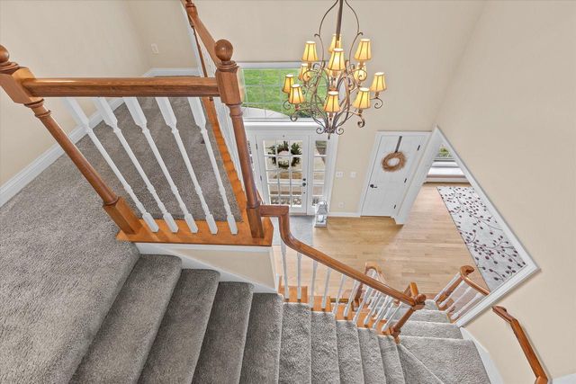W289N6349 Blackhawk DRIVE, Hartland, WI 53029