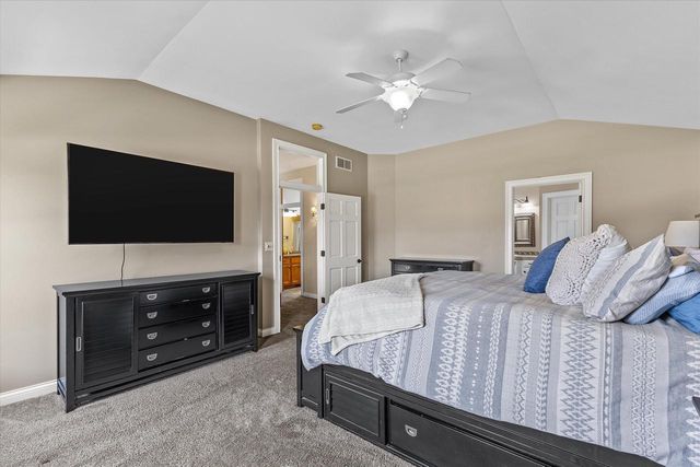 W289N6349 Blackhawk DRIVE, Hartland, WI 53029