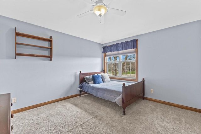 W289N6349 Blackhawk DRIVE, Hartland, WI 53029