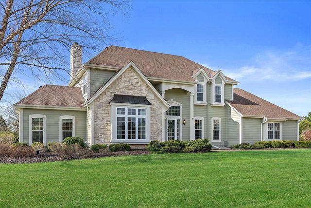 W289N6349 Blackhawk DRIVE, Hartland, WI 53029