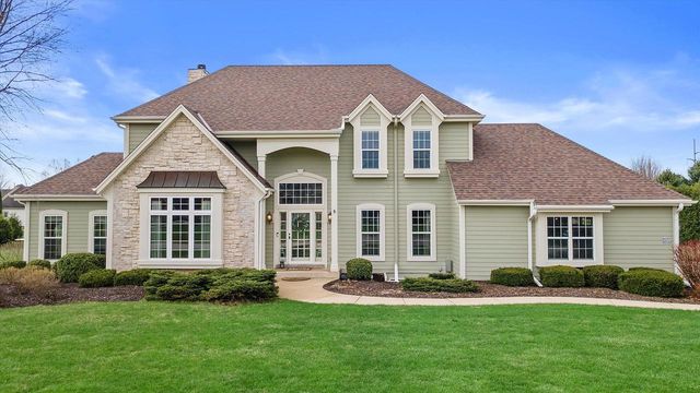 W289N6349 Blackhawk DRIVE, Hartland, WI 53029