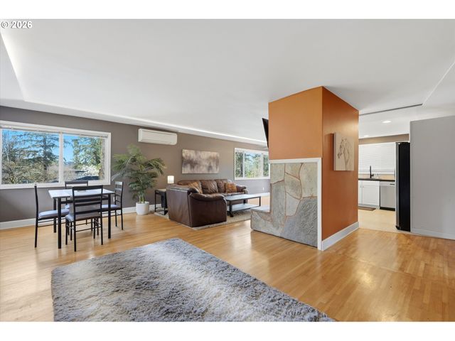 959 LEE St, Lake Oswego, OR 97034