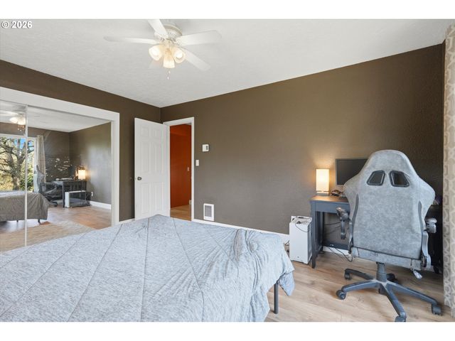 959 LEE St, Lake Oswego, OR 97034