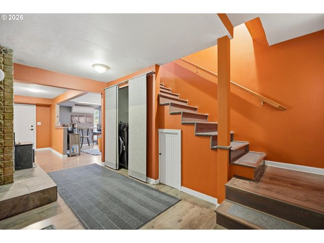 959 LEE St, Lake Oswego, OR 97034