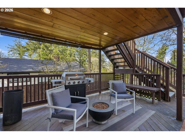 959 LEE St, Lake Oswego, OR 97034