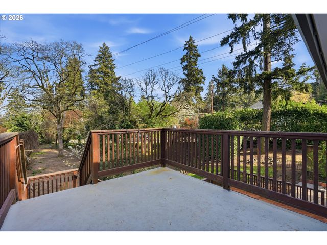 959 LEE St, Lake Oswego, OR 97034