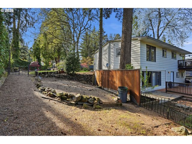 959 LEE St, Lake Oswego, OR 97034