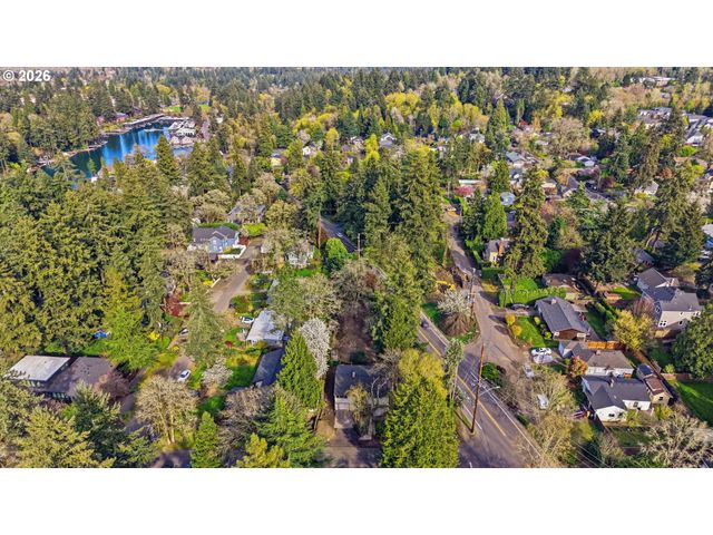 959 LEE St, Lake Oswego, OR 97034