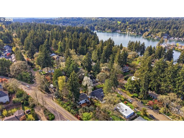959 LEE St, Lake Oswego, OR 97034