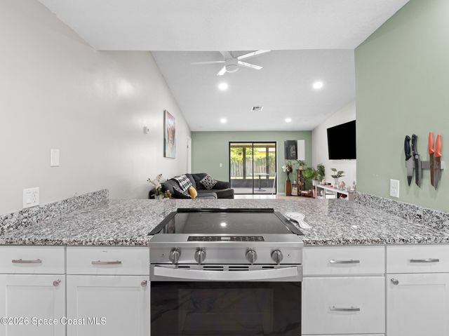 192 Cinnamon Bay Lane, Melbourne, FL 32901