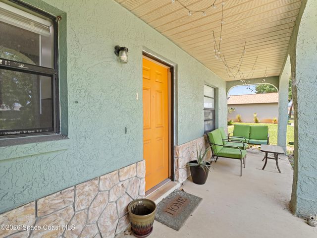 192 Cinnamon Bay Lane, Melbourne, FL 32901