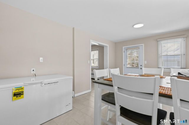 159 Ridgewood Road, West Hartford, CT 06107