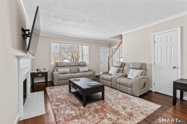 159 Ridgewood Road, West Hartford, CT 06107