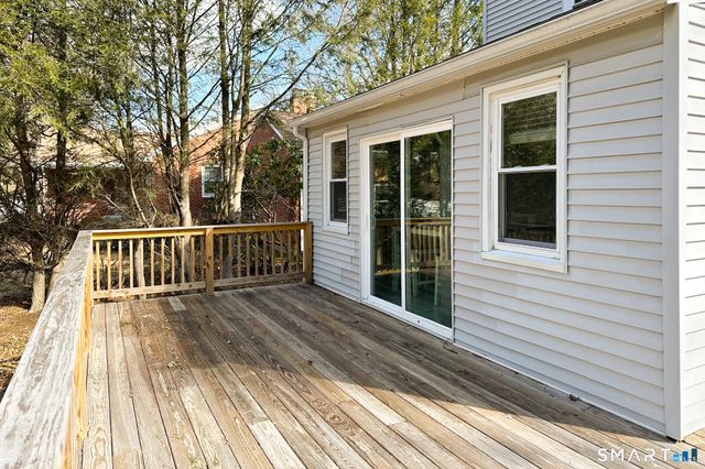 159 Ridgewood Road, West Hartford, CT 06107