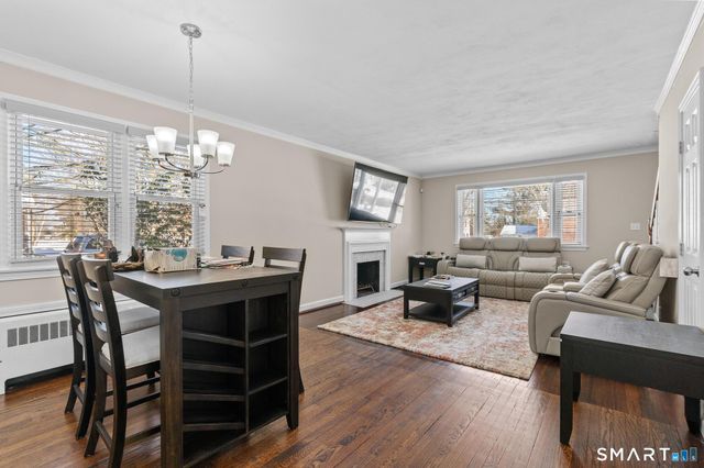 159 Ridgewood Road, West Hartford, CT 06107