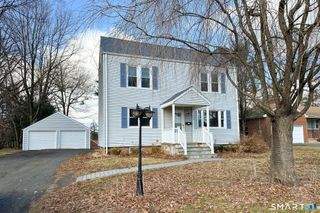 159 Ridgewood Road, West Hartford, CT 06107