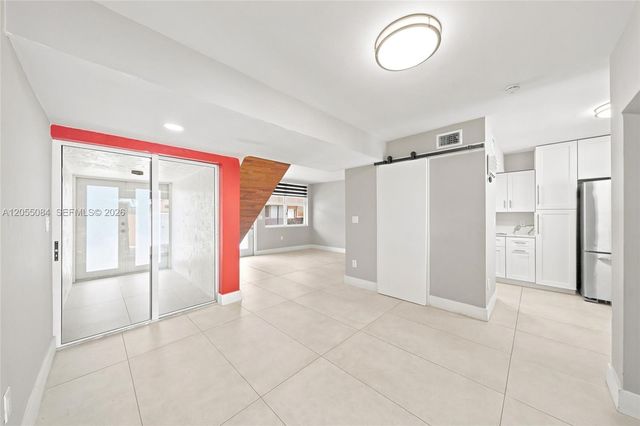 5255 W 26th Court 803, Hialeah, FL 33016