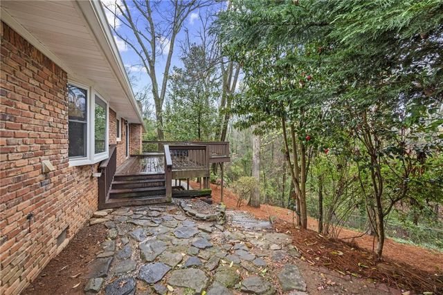 6610 Williamson Drive, Atlanta, GA 30328