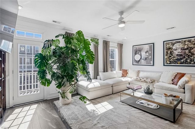 4024 Pleasant AVE, Norfolk, VA 23518