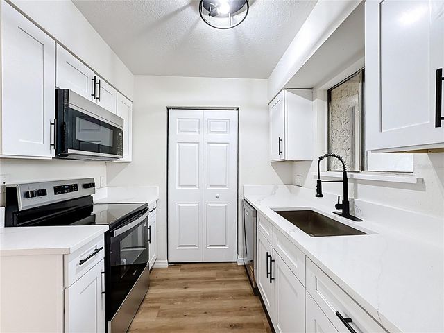 4445 RAYFIELD DRIVE, Sarasota, FL 34243