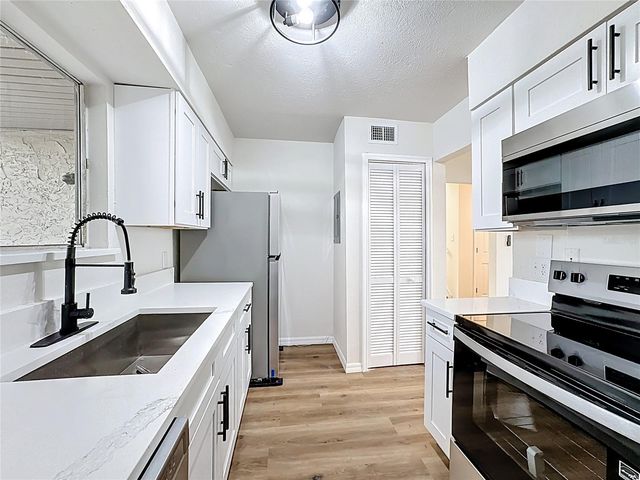 4445 RAYFIELD DRIVE, Sarasota, FL 34243