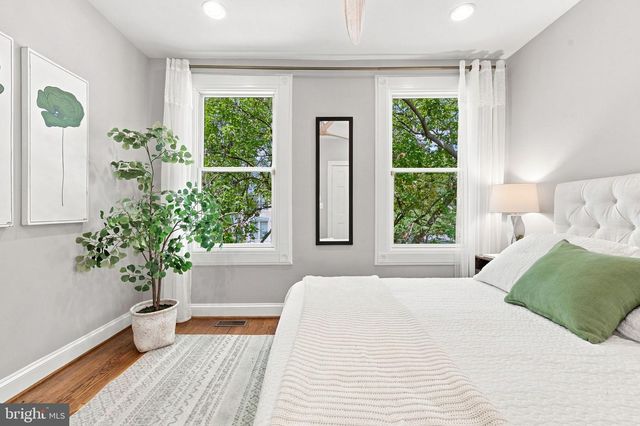 309 K ST SE, Washington, DC 20003