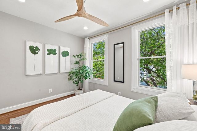 309 K ST SE, Washington, DC 20003