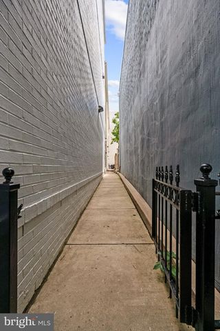 309 K ST SE, Washington, DC 20003