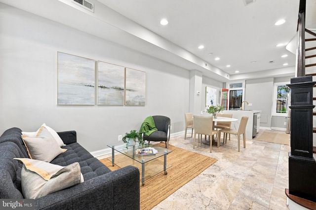 309 K ST SE, Washington, DC 20003
