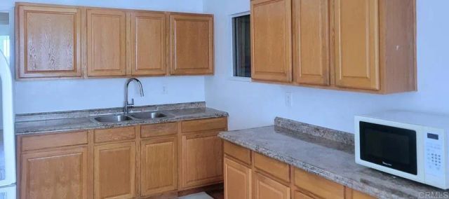 1430 Peach Avenue, El Cajon, CA 92021