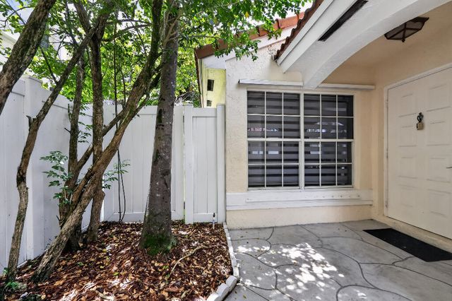 922 OPAL Terrace, Weston, FL 33326