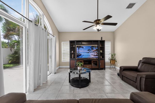 922 OPAL Terrace, Weston, FL 33326