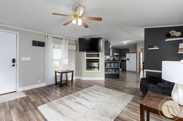 2710 Silverton ST., Billings, MT 59101